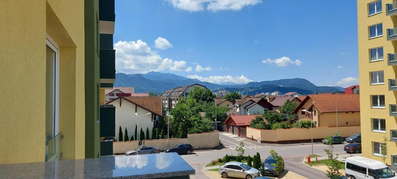 Mountain View Maria Appartamento Braşov Esterno foto